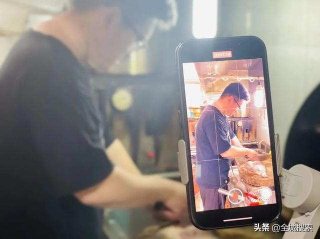 重庆烤活鱼的商用做法（小重庆特色烤活鱼）(6)