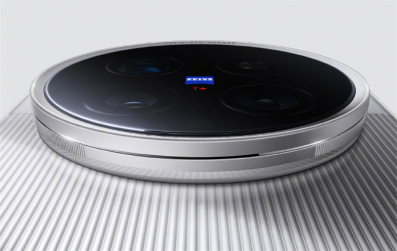 史上首款手机“大炮”！vivo X200 Ultra评测：自带外挂的全能V单