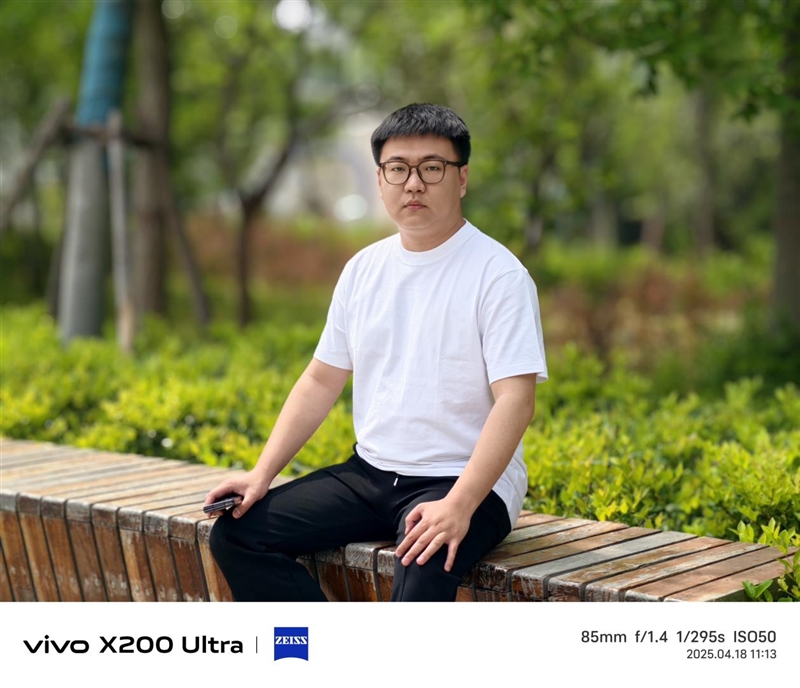 史上首款手机“大炮”！vivo X200 Ultra评测：自带外挂的全能V单