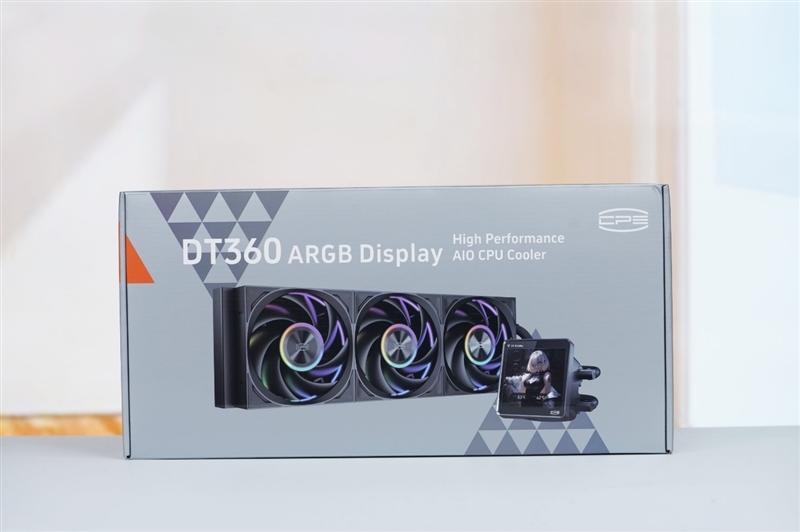 全铝材质！8年质保！超频三银翼DT360旗舰水冷评测：这就是散热器的未来