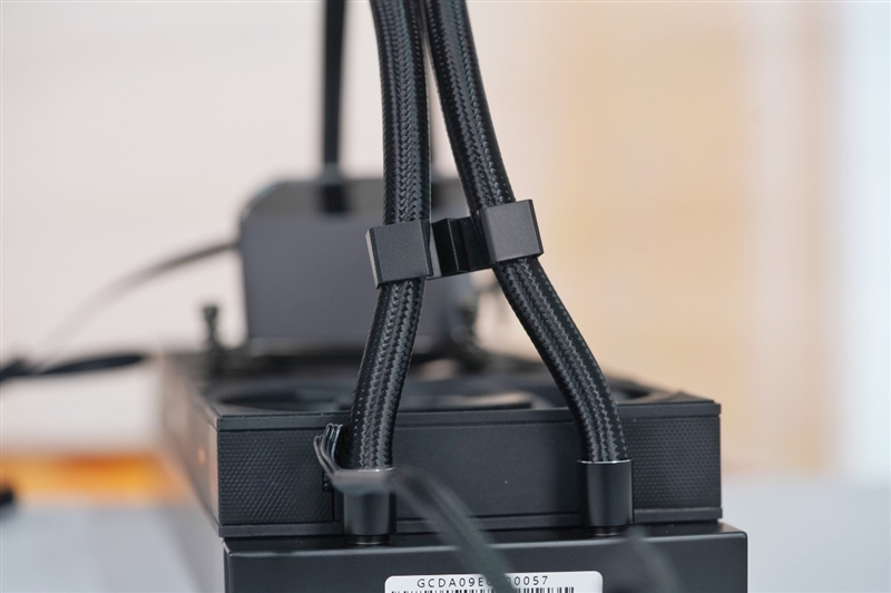 全铝材质！8年质保！超频三银翼DT360旗舰水冷评测：这就是散热器的未来