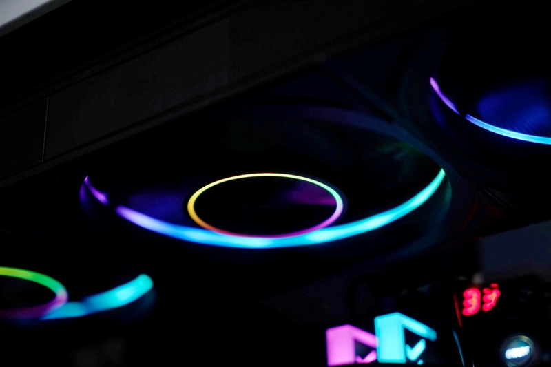 全铝材质！8年质保！超频三银翼DT360旗舰水冷评测：这就是散热器的未来