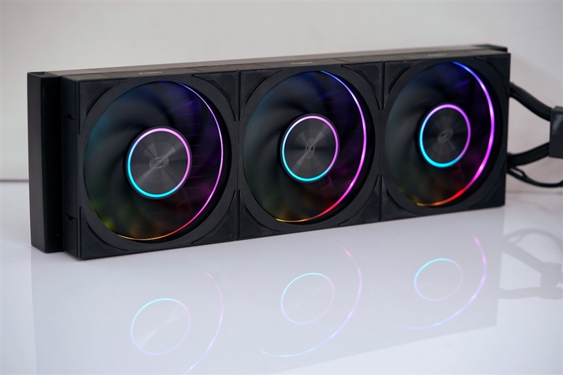 全铝材质！8年质保！超频三银翼DT360旗舰水冷评测：这就是散热器的未来