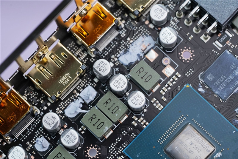 技嘉RTX 5050 GAMING OC显卡评测：升级DLSS 4技术的新版“RTX 4060” 老显卡升级多一个选择