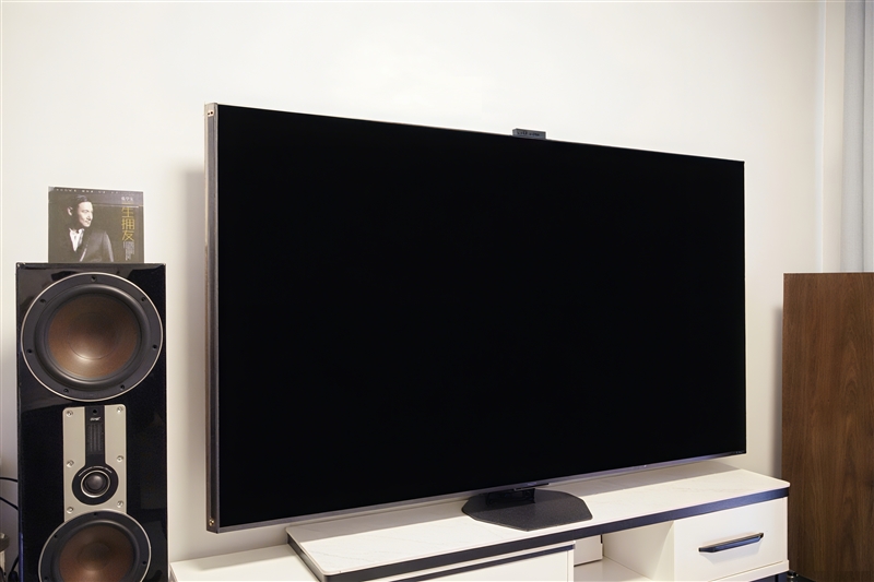 领先同行一个时代！海信RGB-Mini LED电视UX评测：光色同控引发画质革命