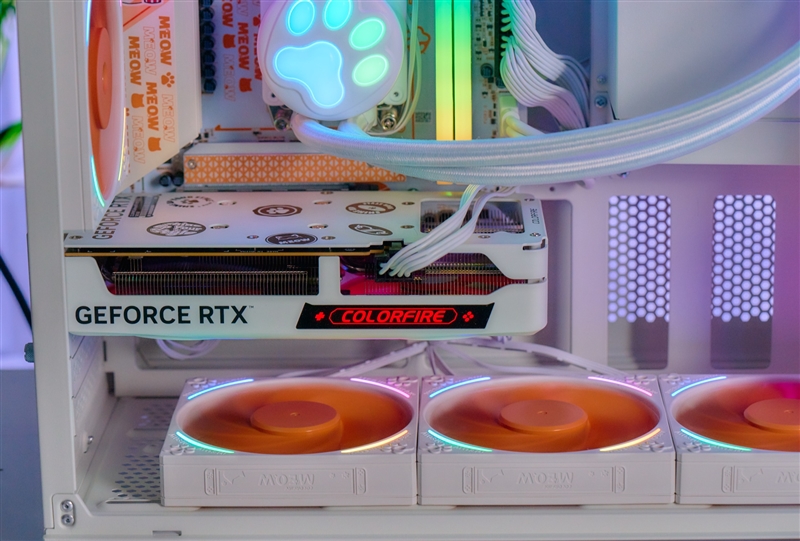 NVIDIA RTX 5050首发评测：DLSS4/AI/生产力全方面飞跃 完美替代RTX 3050