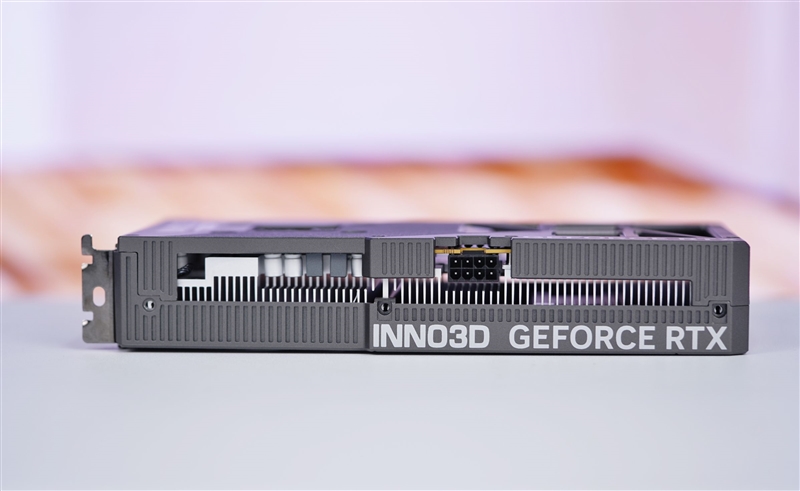 映众RTX 5050曜夜显卡评测：DLSS 4普及 RTX 4060可以退休了