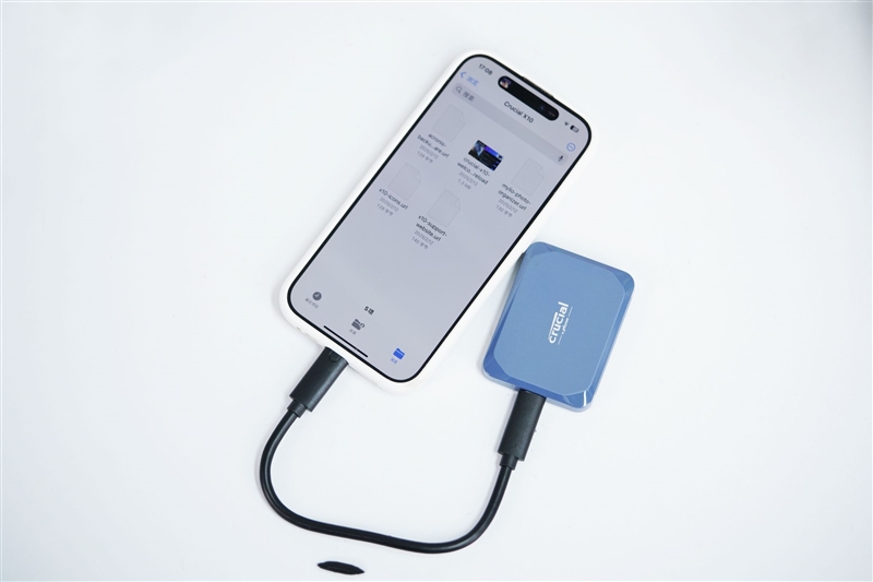 英睿达X10 移动SSD评测：2000MB/s读写！轻薄小巧最大可选8TB容量
