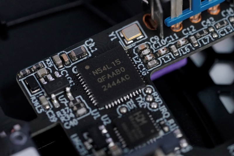 雷柏VT3s MAX鼠标评测：中小手型用户也没有被遗忘 顶尖性能的小号电竞鼠标来了