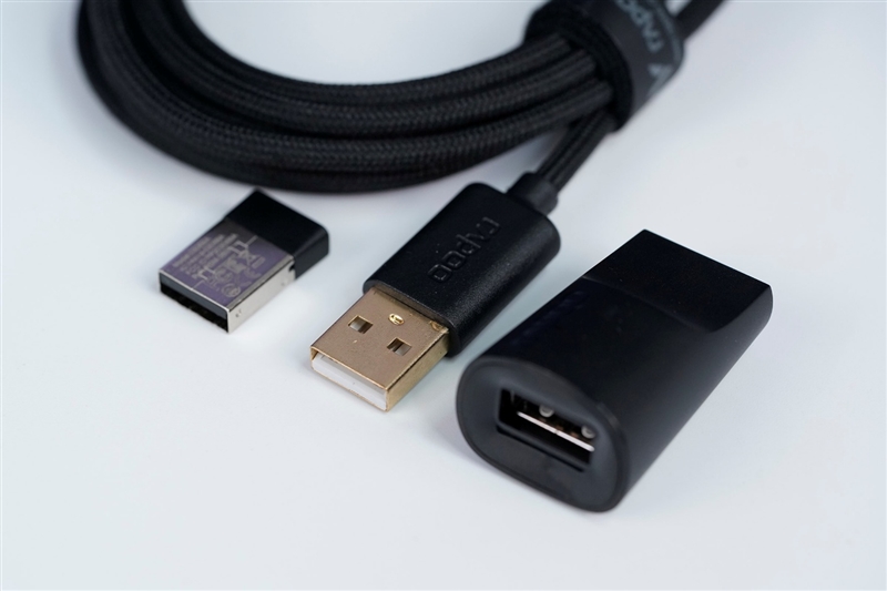 雷柏VT3s MAX鼠标评测：中小手型用户也没有被遗忘 顶尖性能的小号电竞鼠标来了
