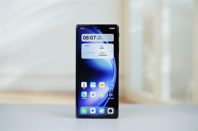 217克全球最轻折叠屏！vivo X Fold5全面评测：苹果双机党的全能搭子