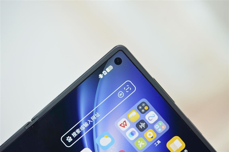 217克全球最轻折叠屏！vivo X Fold5全面评测：苹果双机党的全能搭子