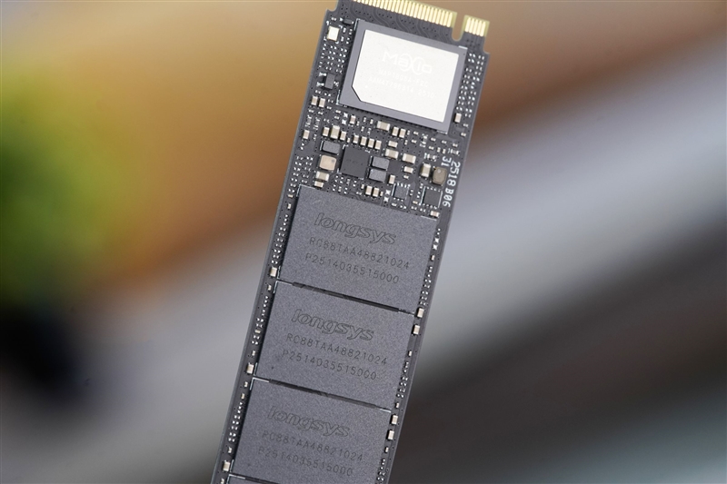 699元就能体验14.9GB/s极速PCIe 5.0 SSD！雷克沙ARES PRO评测