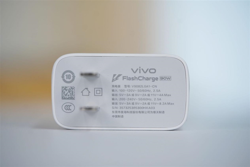 颜值体验全面Pro！ vivo S30 Pro mini评测：年轻人的梦想小直屏