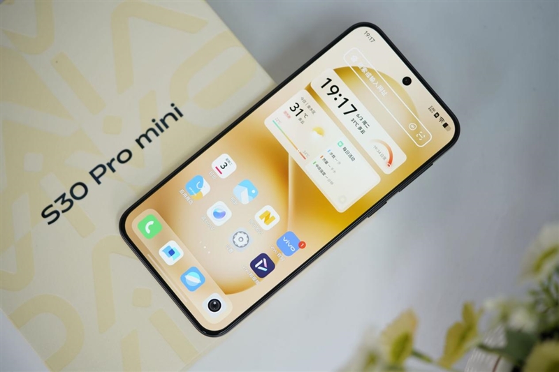 颜值体验全面Pro！ vivo S30 Pro mini评测：年轻人的梦想小直屏