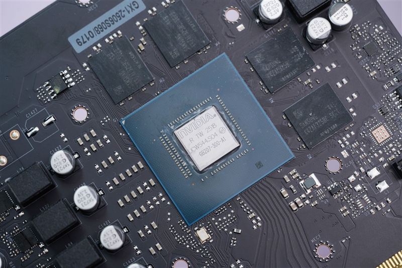 运行频率超3GHz！耕升RTX 5050追风OC评测：流畅运行所有1080P游戏