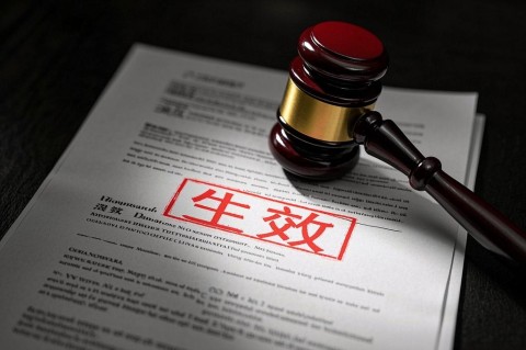 三方协议不去入职算违约吗