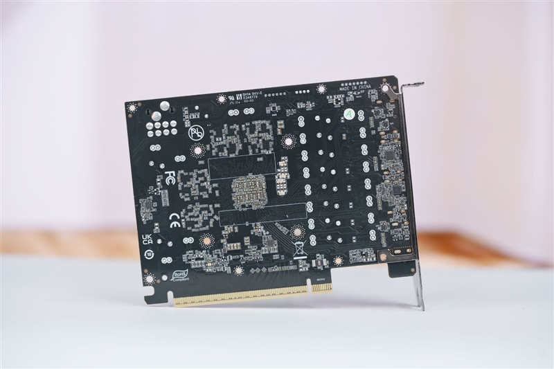 铭瑄RTX 5060 Ti iCraft OC 8GB显卡评测：主流玩家的电竞之心 8GB显存性价比高 2K游戏轻松流畅