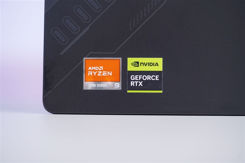微星神影16锐龙版评测：锐龙7945 HX配合RTX 5070游戏生产力兼顾 体验同价无敌