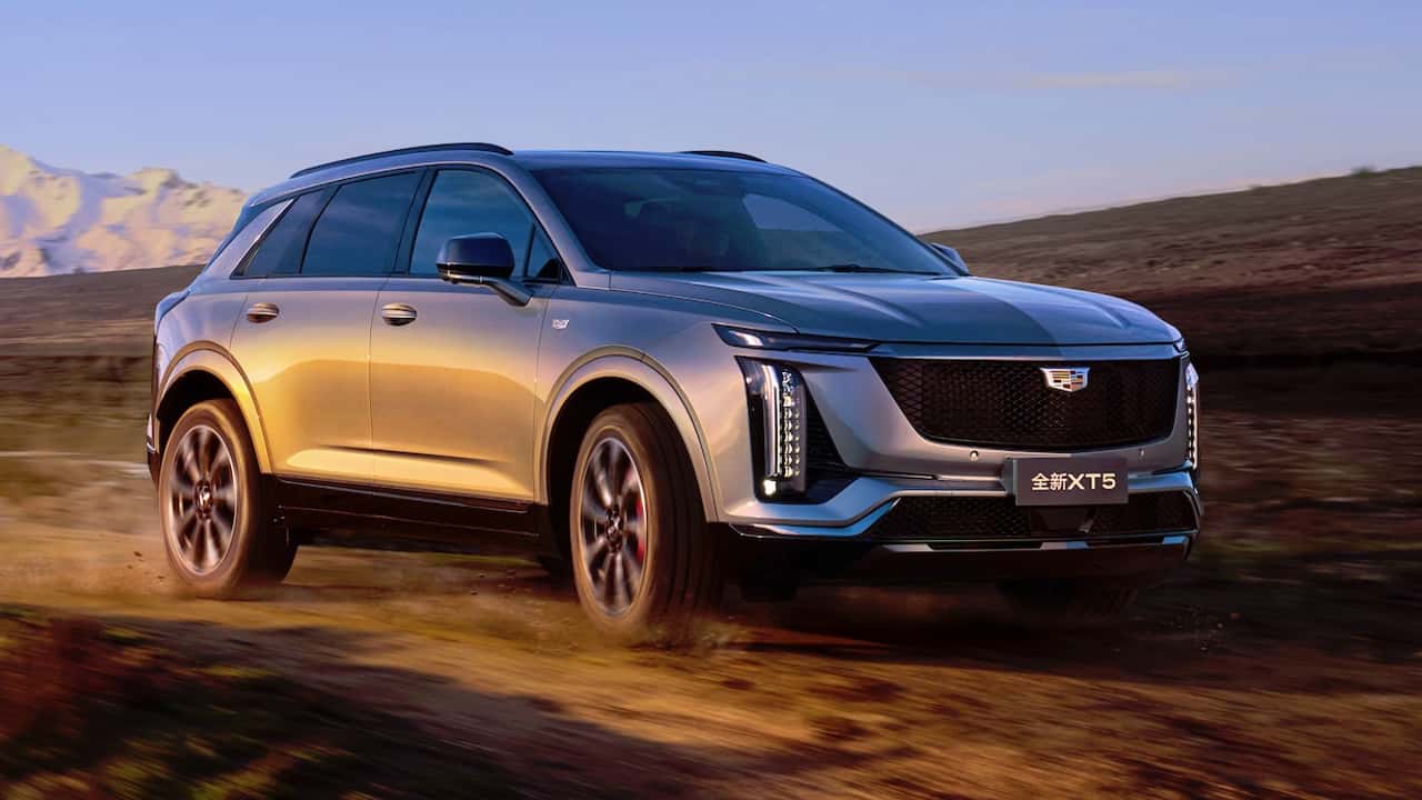 凯迪拉克放弃完全电气化战略，2027 年推出的全新 XT5 仍是油车