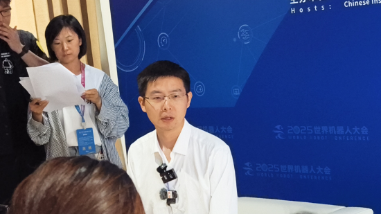 宇树创始人王兴兴对话实录，谈人形机器人发展趋势、上市意义等