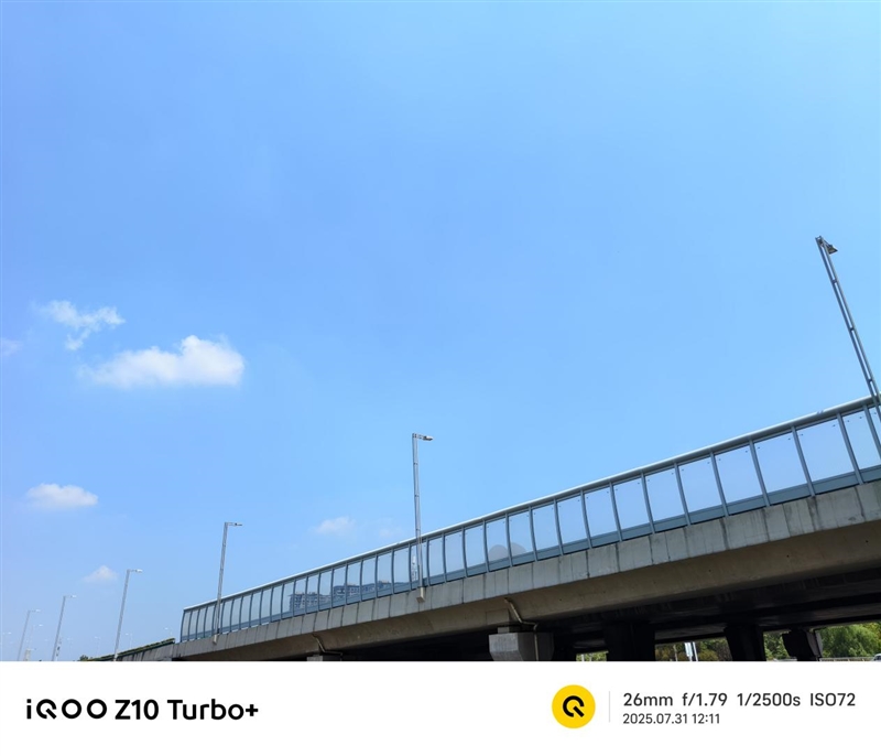 性能续航全到位！iQOO Z10 Turbo+评测：实现全天游戏自由的电竞新卷王