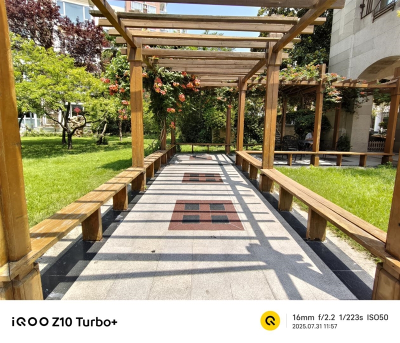 性能续航全到位！iQOO Z10 Turbo+评测：实现全天游戏自由的电竞新卷王