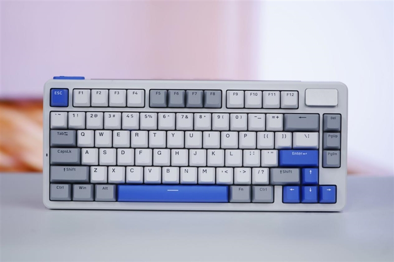 三模客制化 雷柏V700DIY-75评测：7层填充造就的无线客制化新标杆