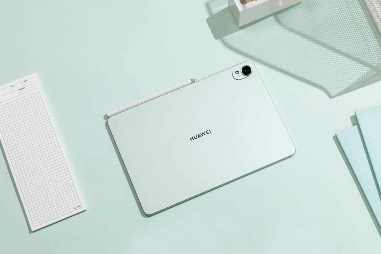 首发超清护眼云晰柔光屏，华为MatePad 11.5 S售价1685元起