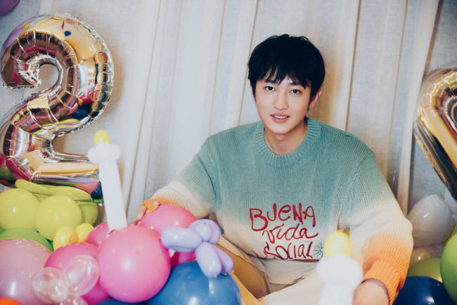 史彭元被曝借校服不还！弄丢校服后态度敷衍不道歉