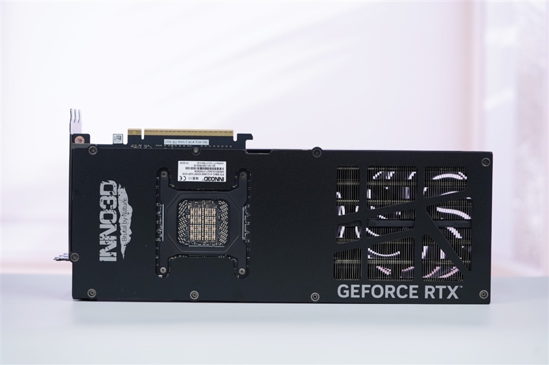 映众RTX 5090 D v2曜夜X3 24GB显卡评测：全新旗舰 575W功率释放依旧当今最强