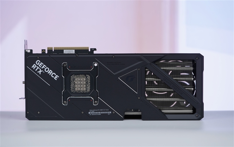 性价比甚至更强！七彩虹iGame RTX 5090 D v2 Vulcan OC 24GB首发评测：领先5080 50%