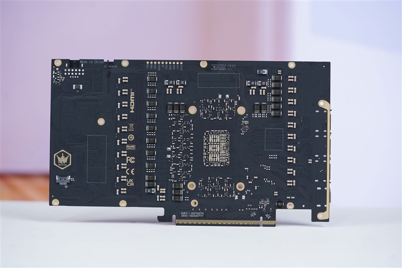 最强非公降临！影驰RTX 5070 Ti HOF OC LAB黑魂X显卡评测：供电、散热都是顶级