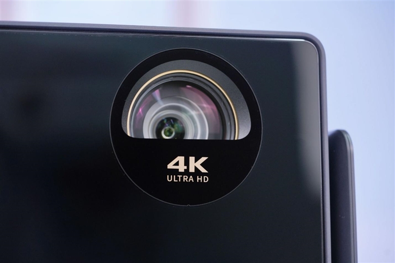 当贝 S7 Ultra Max评测：纯三色激光配合全链路液冷 软硬件结合打造最顶级投影画面