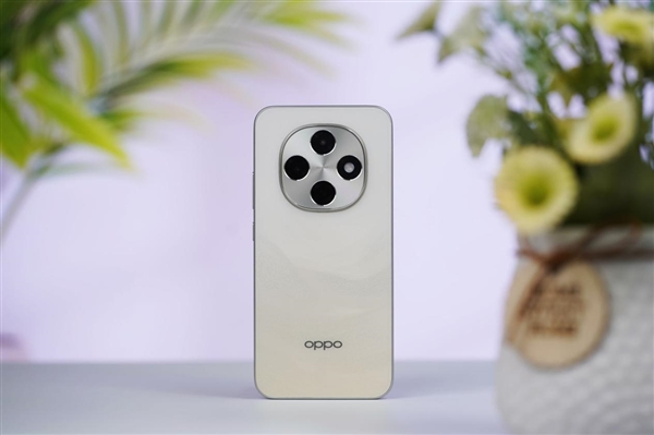 “耐用战神”再进化！OPPO A6 Pro评测：7000mAh + 三重防水够抗打