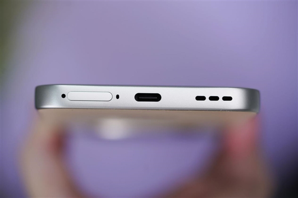“耐用战神”再进化！OPPO A6 Pro评测：7000mAh + 三重防水够抗打