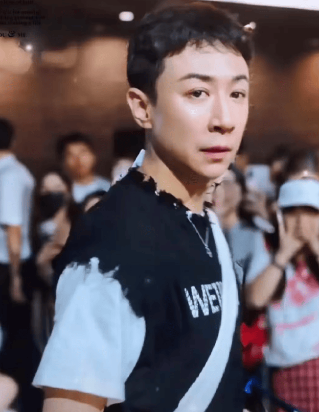 张维伊回应换发型：从头再来！