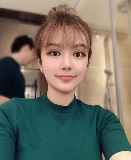 周扬青自曝妈妈不想让她恋爱：她可能怕我受伤害