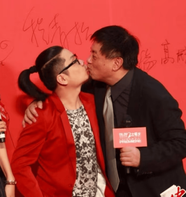 方励发文澄清相关传闻！称不认识于朦胧