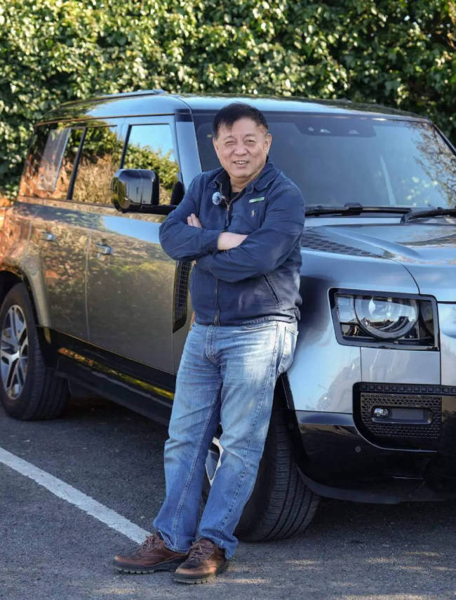 方励发文澄清相关传闻！称不认识于朦胧