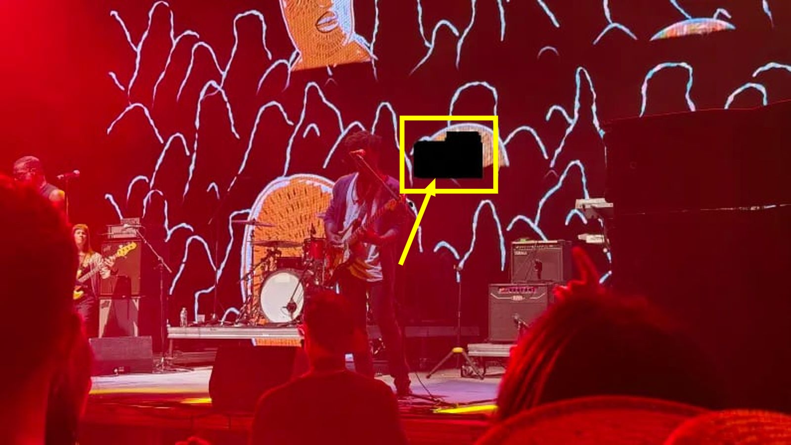 苹果承认 iPhone 17 系列、iPhone Air 拍照偶现黑色方块，承诺尽快修复