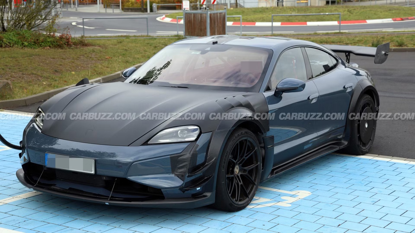 挑战小米纪录：保时捷最强 Taycan 电动轿车曝光，纽北圈速有望跑进 7 分钟