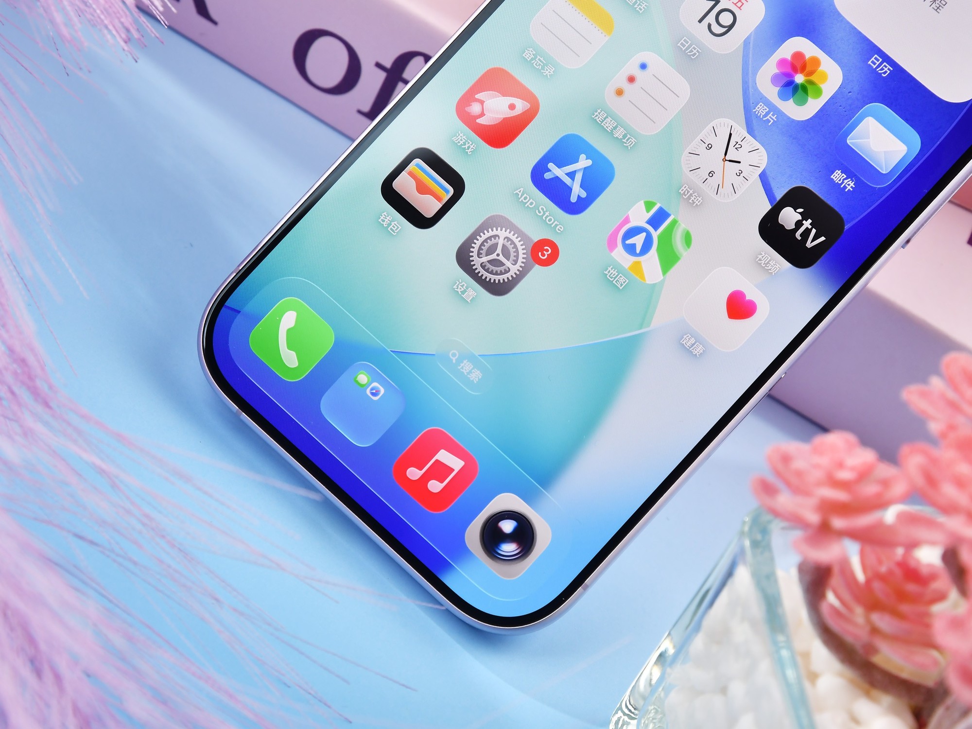 iPhone 17首发上手：这次比Pro值
