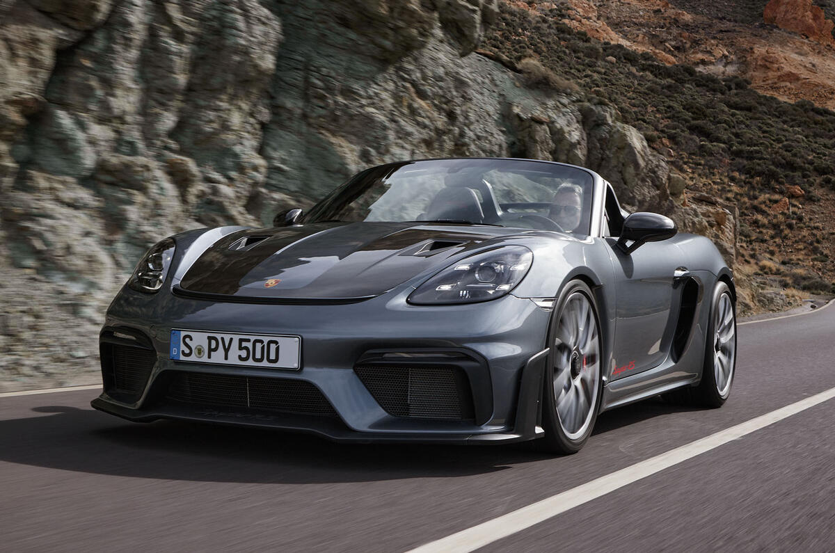 保时捷“改口”，原计划电动化的 718 Boxster / Cayman 将保留燃油版