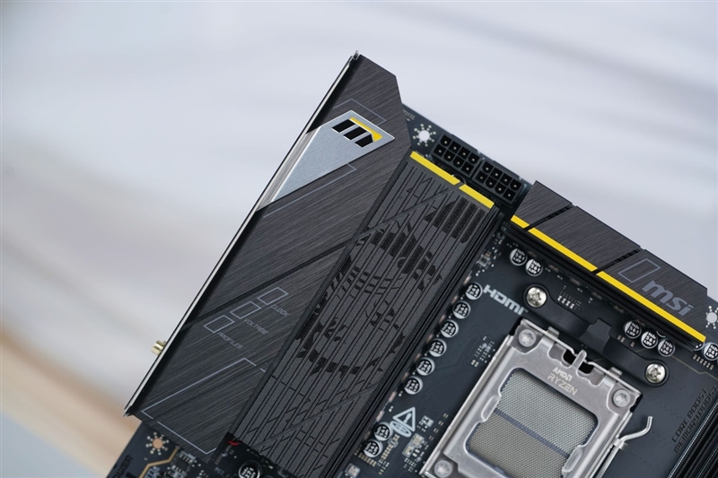 内存超频最强的千元板！微星B850MPOWER主板评测