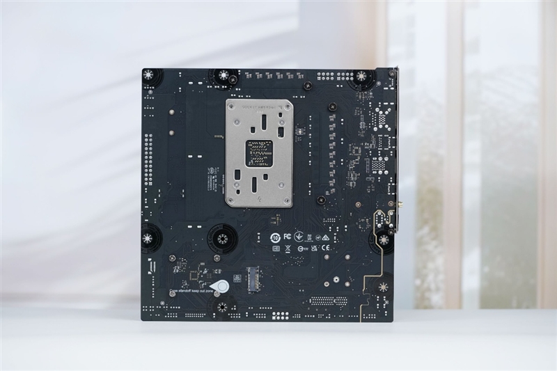 内存超频最强的千元板！微星B850MPOWER主板评测