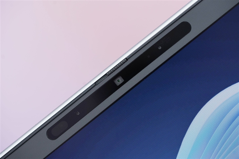 惠普EliteBook 8 G1a 14锐龙版笔记本评测：AMD锐龙AI 7 350助力AI+ PC全面落地