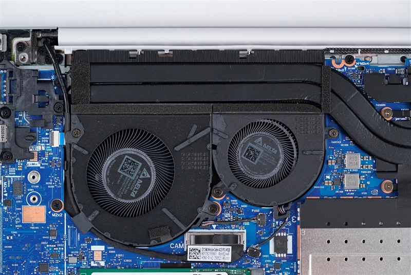 惠普EliteBook 8 G1a 14锐龙版笔记本评测：AMD锐龙AI 7 350助力AI+ PC全面落地