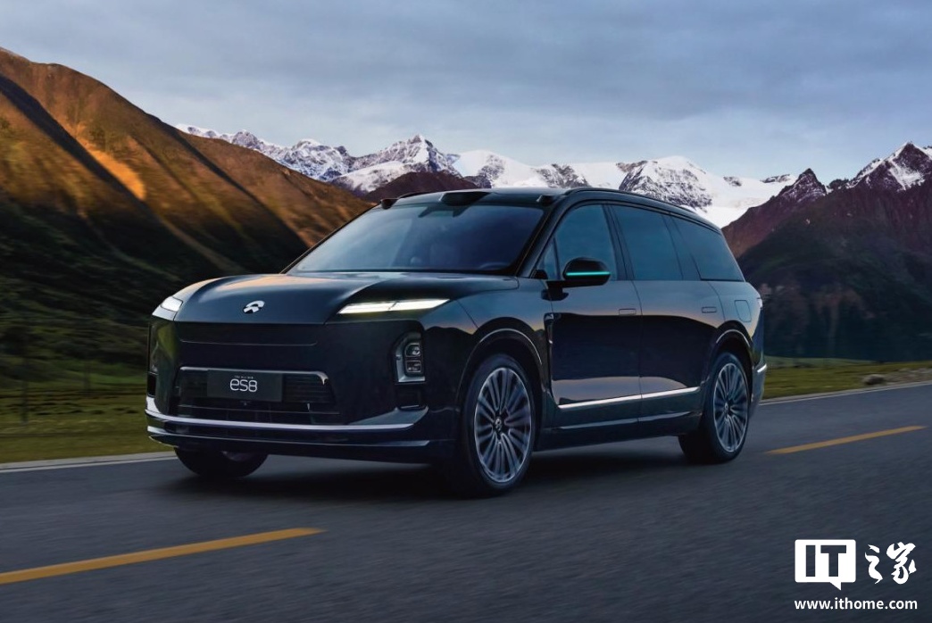 蔚来向全新 ES8 车主发放 400 元加电补贴：配套电池优先用于整车交付，影响换电站供给
