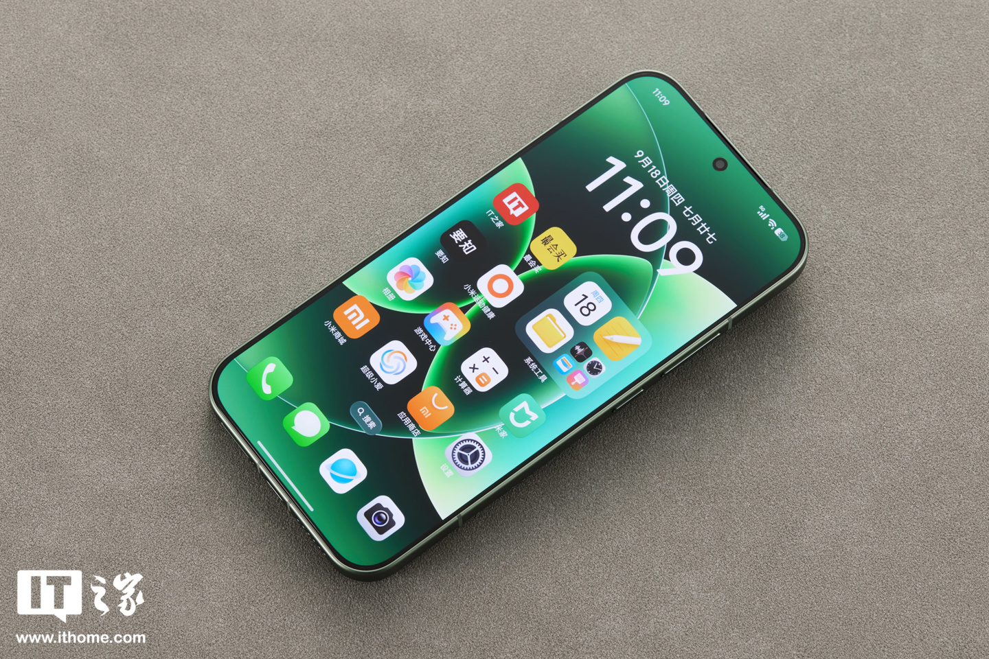 【阿里西西评测室】小米 17 Pro / Pro Max 手机体验：高端体验全面进化，兼具差异化和辨识度